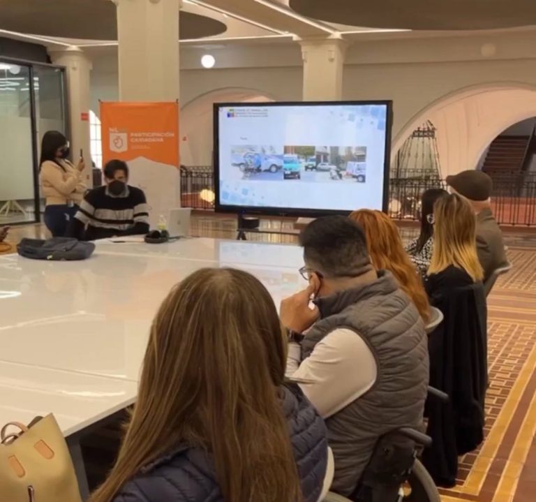 photo_5048677217307045239_y