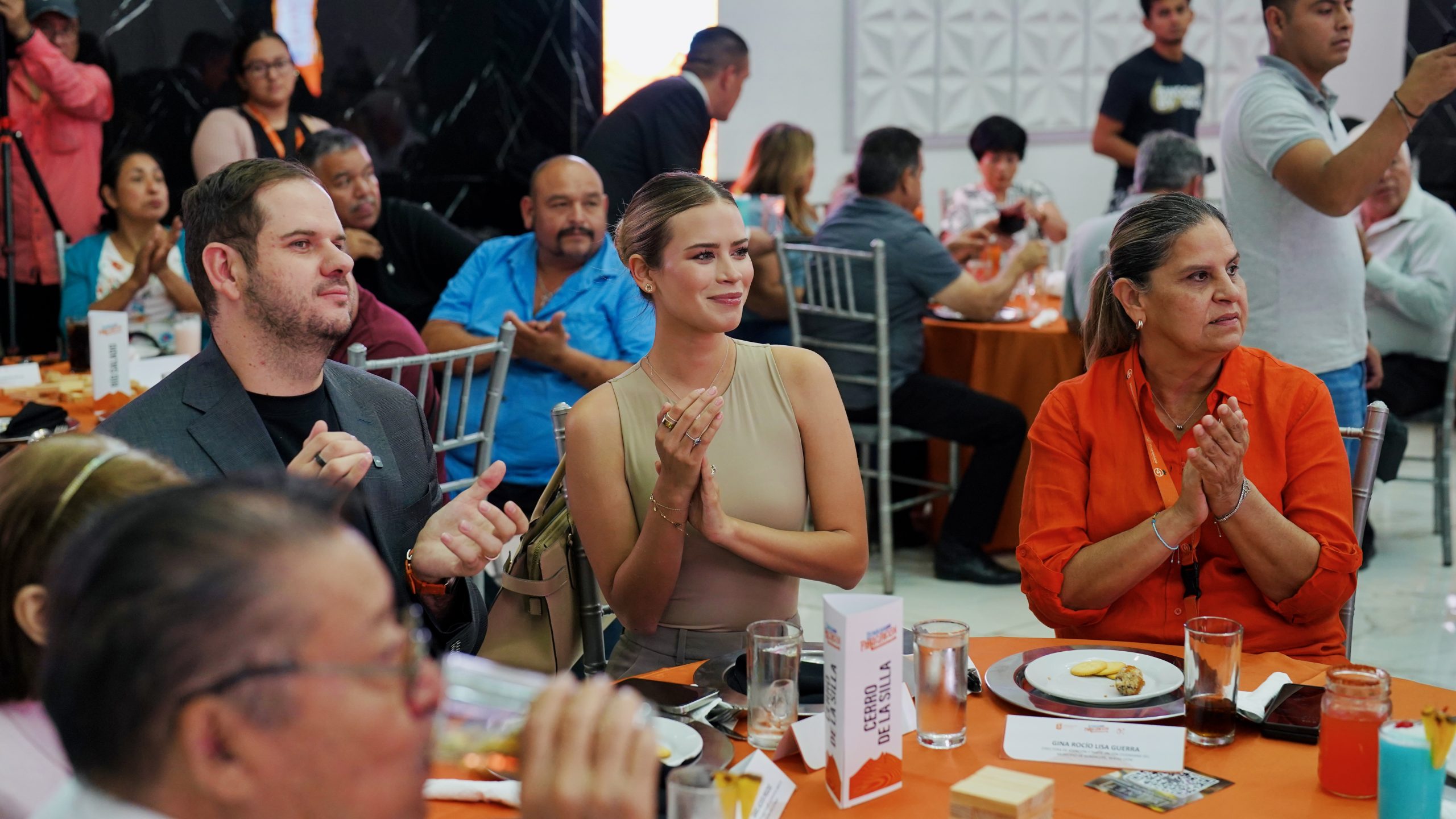 74cf495c-de9a-424a-9008-ff2fa613c87e