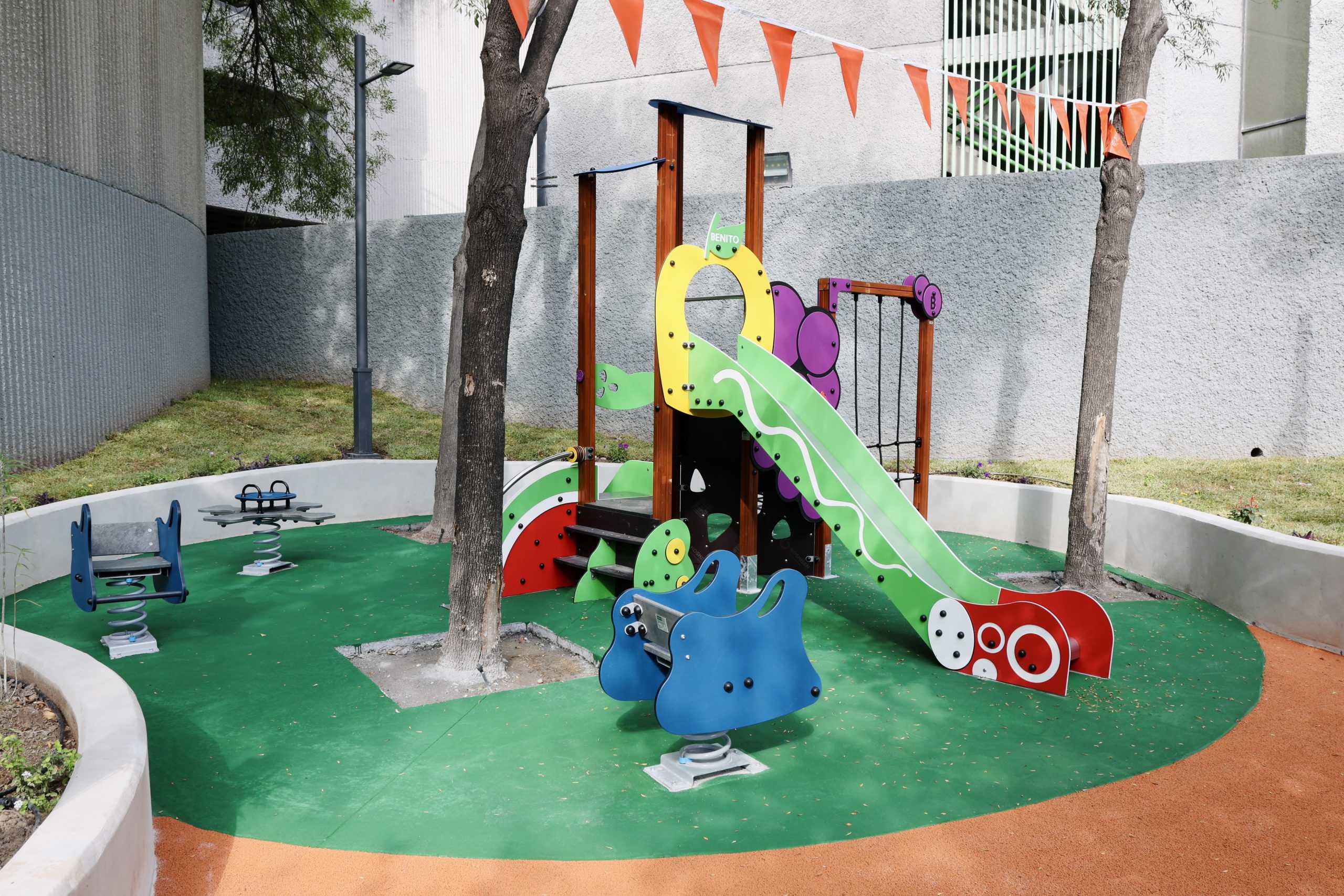 9bf96823-dcc5-4b73-a652-e7dad6f005cc